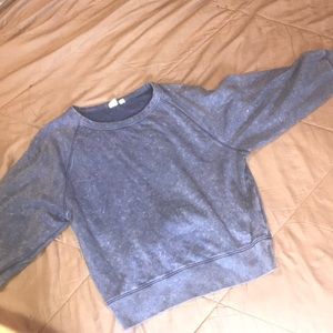 Women’s crop sweatshirt